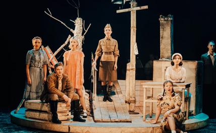 Театр у Никитских ворот представит свое видение автобиографии Булата Окуджавы