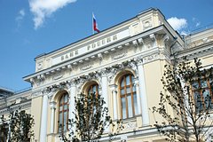 ЦБ предупредил о возможном усилении влияния курса рубля на цены