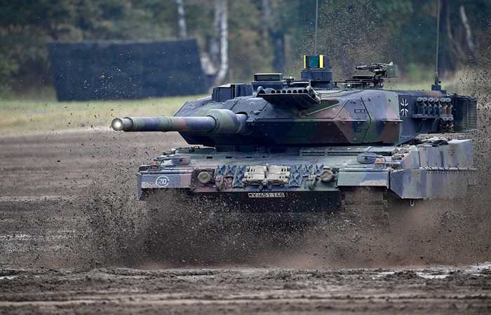 Франция и Польша настаивают на передаче Германией танков Leopard Украине