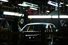 Старт продаж обновленной Lada Vesta перенесут