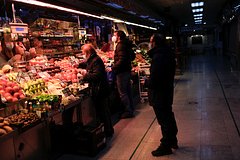 Испанские супермаркеты отказались фиксировать цены на базовые продукты