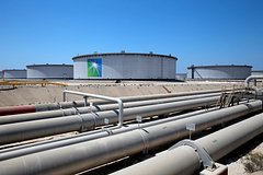 Россию обогнали по поставкам нефти в Китай