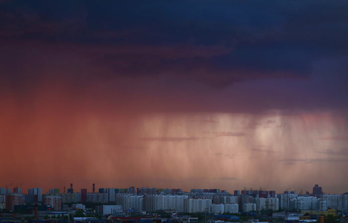 Больше трети месячной нормы осадков может выпасть в Москве в пятницу