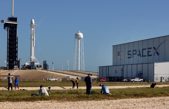 SpaceX еще раз перенесла запуск ракеты с новой партией спутников Starlink