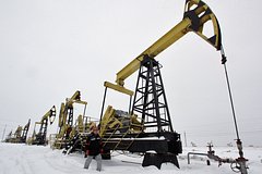 Цена российской нефти в рублях упала до двухлетнего минимума