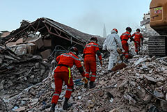 Три человека погибли в результате нового землетрясения в Турции