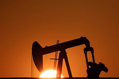 Нефтяным ценам предсказали рост до 100 долларов за баррель