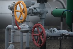 Россия приостановила подачу газа в Армению