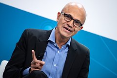 Глава Microsoft заработал миллиард на росте акций компании