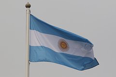 Аргентина присоединится к Банку развития БРИКС в августе