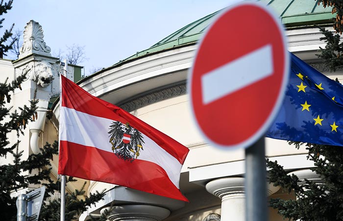 Россия в качестве ответной меры вышлет четверых сотрудников посольства Австрии