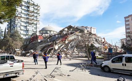 Сейсмолог объяснила причины высокой смертности из-за землетрясения в Турции