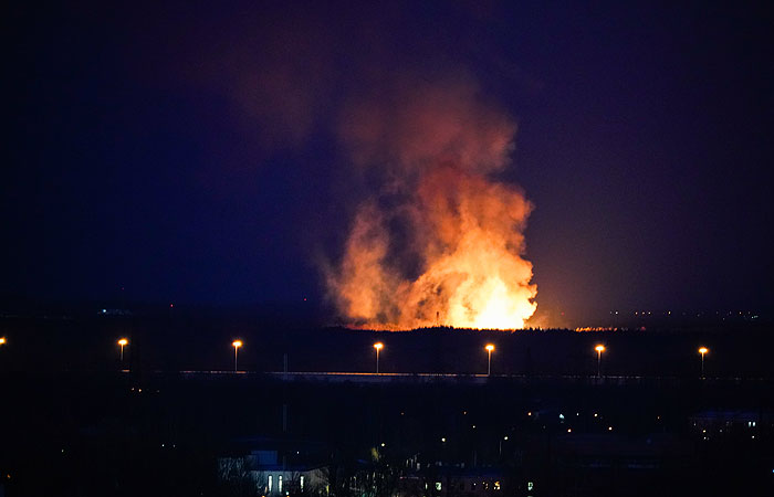 Пожарные ликвидировали открытое горение на газопроводе под Петербургом