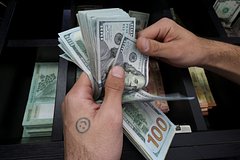 Экономист спрогнозировал курс доллара в апреле