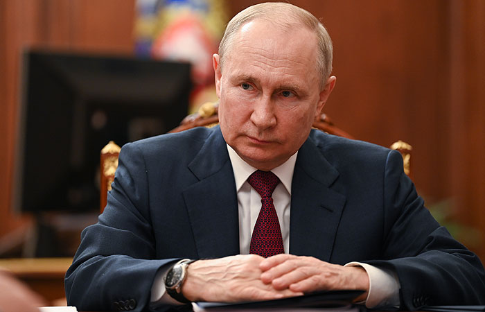 Путин заявил о праве РФ на зеркальный ответ в случае применения ВСУ кассетных боеприпасов