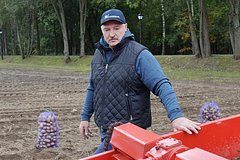Лукашенко назвал сельское хозяйство выгоднее торговли нефтью