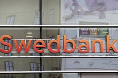 Латвийскую «дочку» Swedbank оштрафовали из-за денежных переводов в Крым